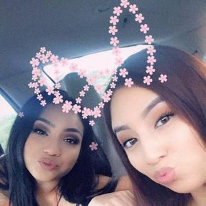 Meet your Posher, Valerie